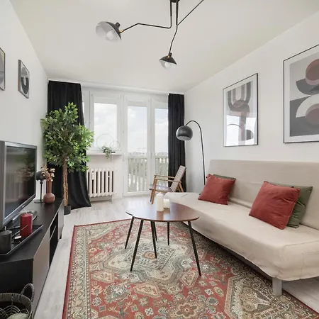 דירה Cozy For 4 People In By Renters ורוצלב